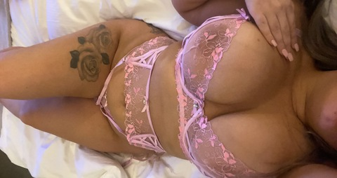 Onlyfans free content shara_brown 

 picture 2