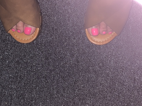 View sharkira66 OnlyFans content for free 

 picture 2
