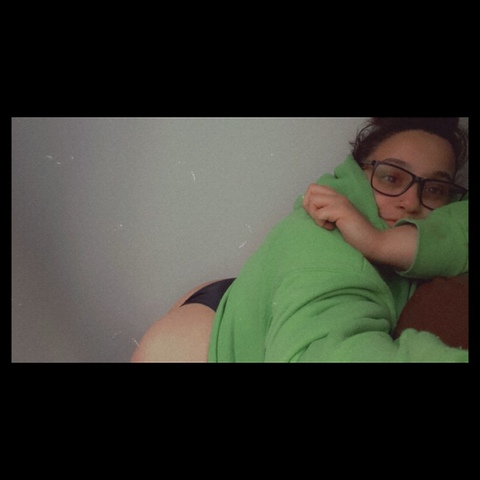 Onlyfans free content shayruthhh_ 

 picture 2