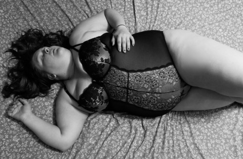 Onlyfans leaks she.be.thicc 

 picture 2