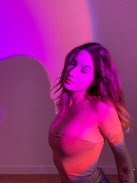 @shelihelly leaks Onlyfans videos and photos free 

 picture 2