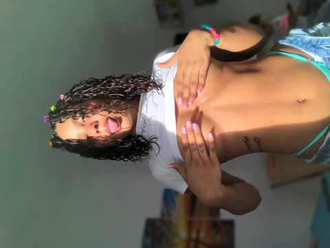 @shelldaviana leak Onlyfans videos and photos free 

 picture 2