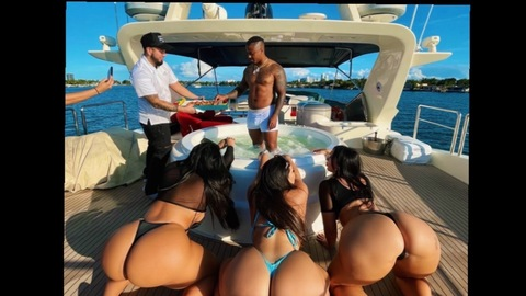 Download shellgotit OnlyFans content free 

 picture 2