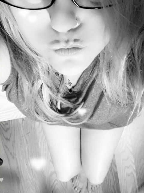 sherre2020 OnlyFans Leak 

 picture 2
