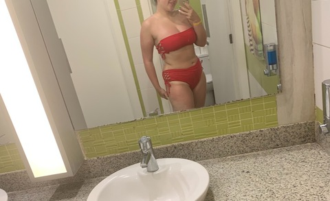 sherrycherryxx OnlyFans Leak (3 Photos and 2 Videos) 

 picture 2