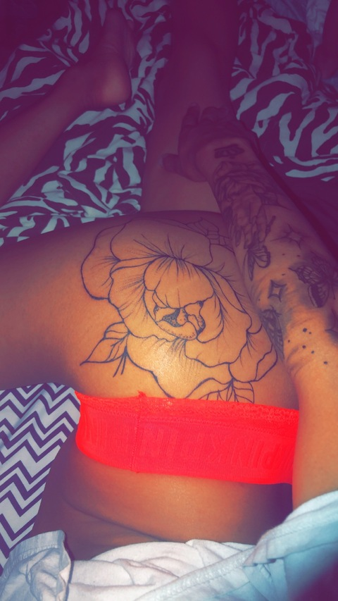 Onlyfans leaks shetattedsosexy 

 picture 2