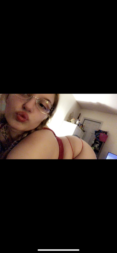 Onlyfans leaked shexylilmeggy 

 picture 2