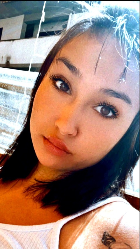 View shine2002 (Shine) OnlyFans 138 Photos and 29 Videos gallery 

 picture 2