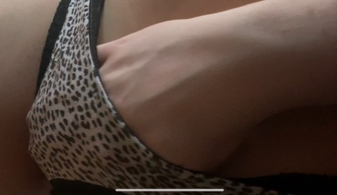 View smile (shinybones) OnlyFans 30 Photos and 2 Videos leaked 

 picture 2