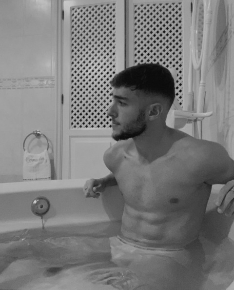 View shinyhappyx OnlyFans videos and photos for free 

 picture 2