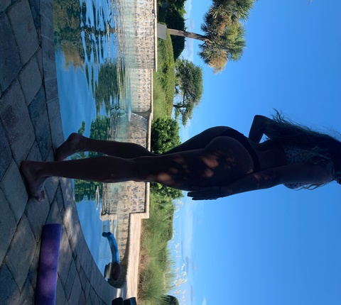 shmamytheeshmallion (not amy) OnlyFans Leaked Videos and Pictures 

 picture 2