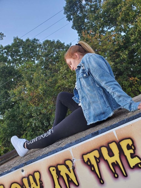 View HopeSoderquist (shortbitch1998) OnlyFans 9 Photos and 0 Videos gallery 

 picture 2