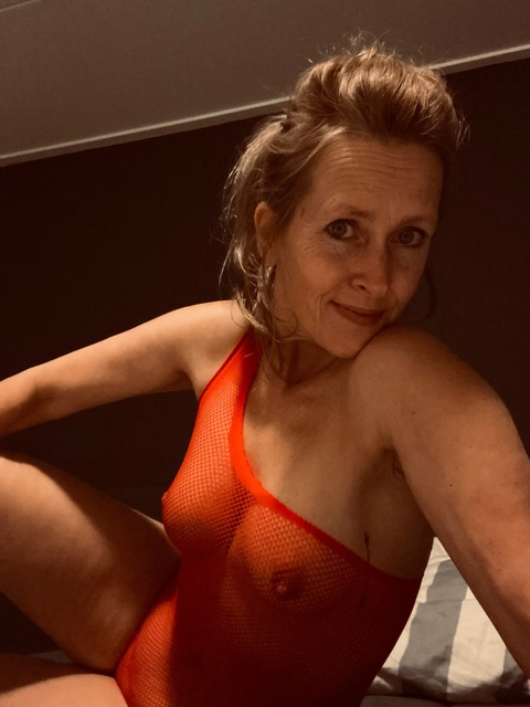 Free access to shotsofmaris Leaked OnlyFans 

 picture 2