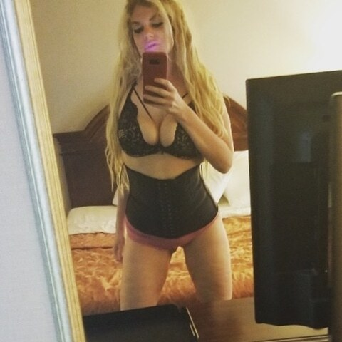 View sierra416 (SIERRA aka DT FF QUEEN!!!) OnlyFans 63 Photos and 142 Videos gallery 

 picture 2