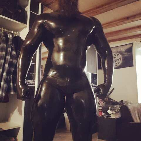 silonantumni OnlyFans Leaked 

 picture 2