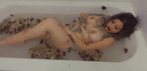 Onlyfans leaks silverfoxxx_ 

 picture 2