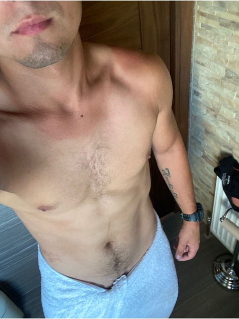 View Simply_god (simply_god99) OnlyFans 9 Photos and 15 Videos for free 

 picture 2