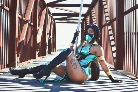 sindielynx (SindielynX) OnlyFans Leaked Pictures and Videos 

 picture 2