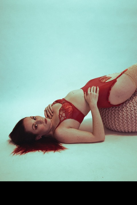 sinful_tendencies (Red) free OnlyFans Leaks 

 picture 2