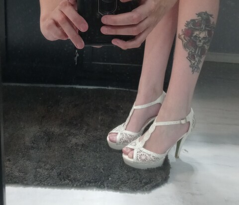 Onlyfans free content sinistercupcake 

 picture 2