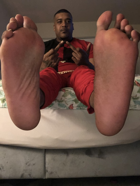 size18feet OnlyFans Leaked Photos and Videos 

 picture 2