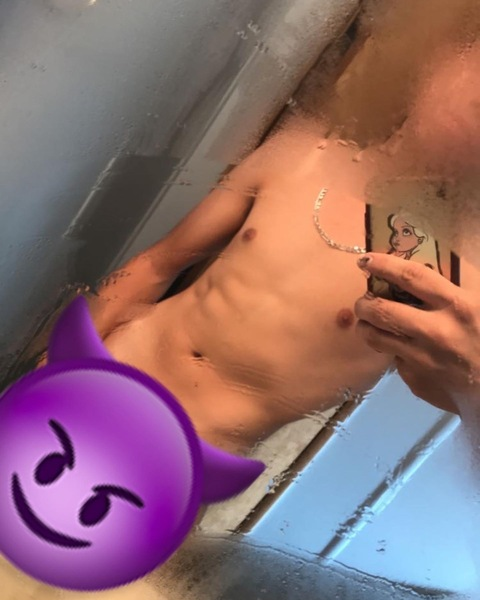 @skeletaldaddy420 leak Onlyfans videos for free 

 picture 2