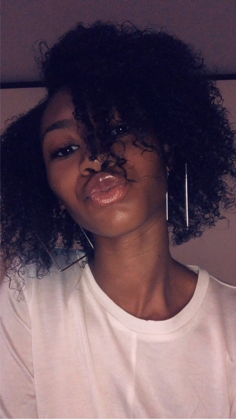 View skinni_mini412 (Skinni Mini) OnlyFans 101 Photos and 57 Videos leaks 

 picture 2