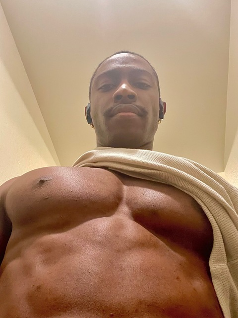 View skinny_diesel (PRINCE) OnlyFans 32 Photos and 16 Videos gallery 

 picture 2
