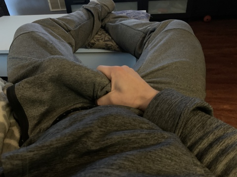 View skipstheyetifree OnlyFans videos and photos for free 

 picture 2