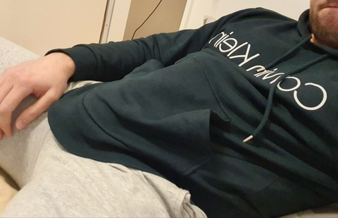 skm0492 OnlyFans Leaked Photos and Videos 

 picture 2