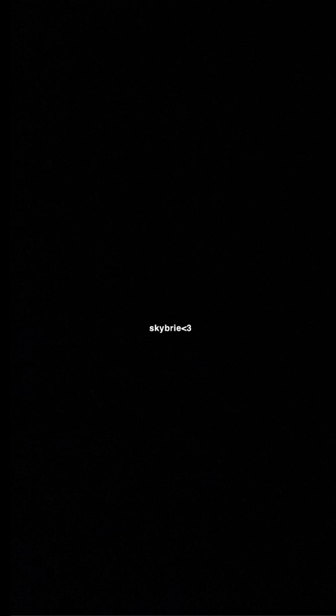 skybrie OnlyFans Leaked (0 Photos and 0 Videos) 

 picture 2
