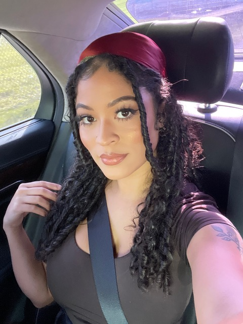 skygoddessdivine OnlyFans Leaks (35 Photos and 97 Videos) 

 picture 2