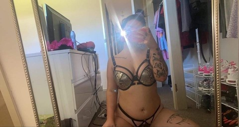 skylajade21 OnlyFans Leaked (205 Photos and 27 Videos) 

 picture 2