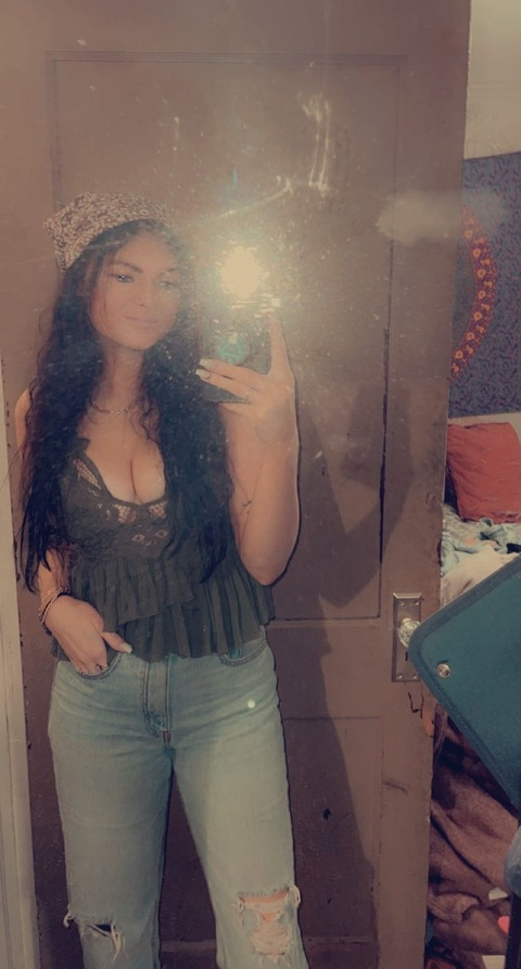 skylermae13 OnlyFans Leak (6 Photos and 2 Videos) 

 picture 2