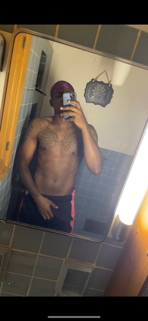 View slay_her_ace (Ace) OnlyFans 0 Photos and 29 Videos for free 

 picture 2