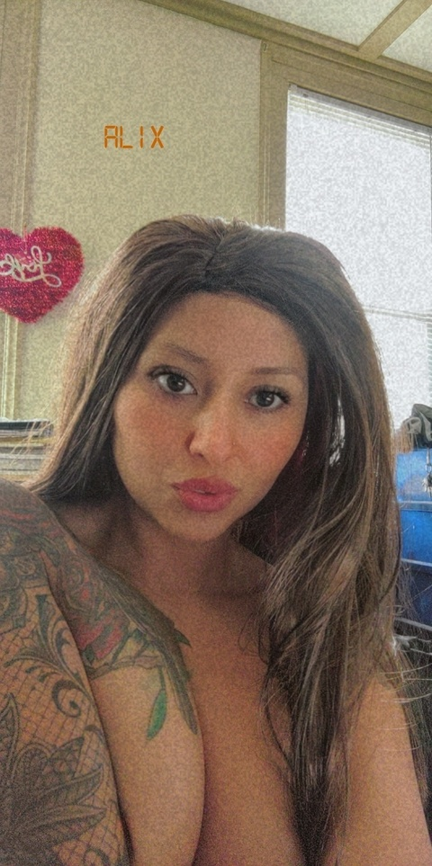 View slimmthickkkums (Slimmthickkkums) OnlyFans 8 Photos and 0 Videos leaks 

 picture 2