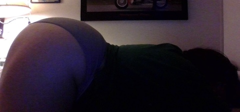 slutavenue (ze :3) OnlyFans Leaks 

 picture 2