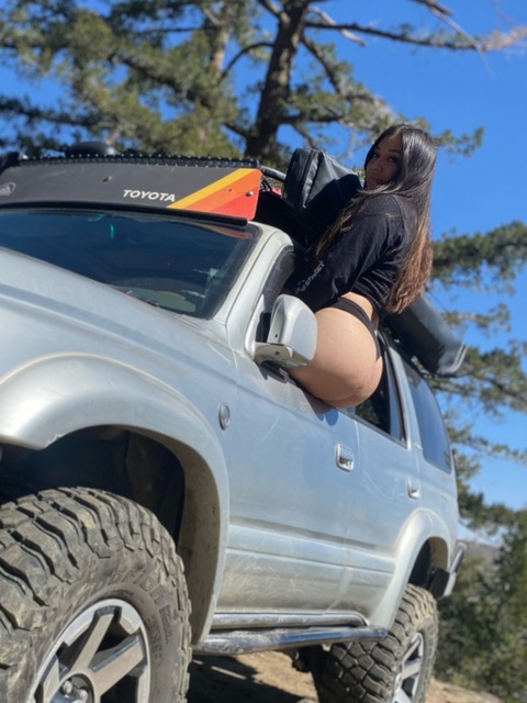 View smalltowngalxoxo OnlyFans content for free 

 picture 2