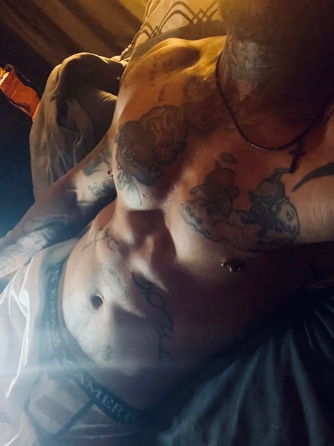smokey407 OnlyFans Leaks (0 Photos and 0 Videos) 

 picture 2