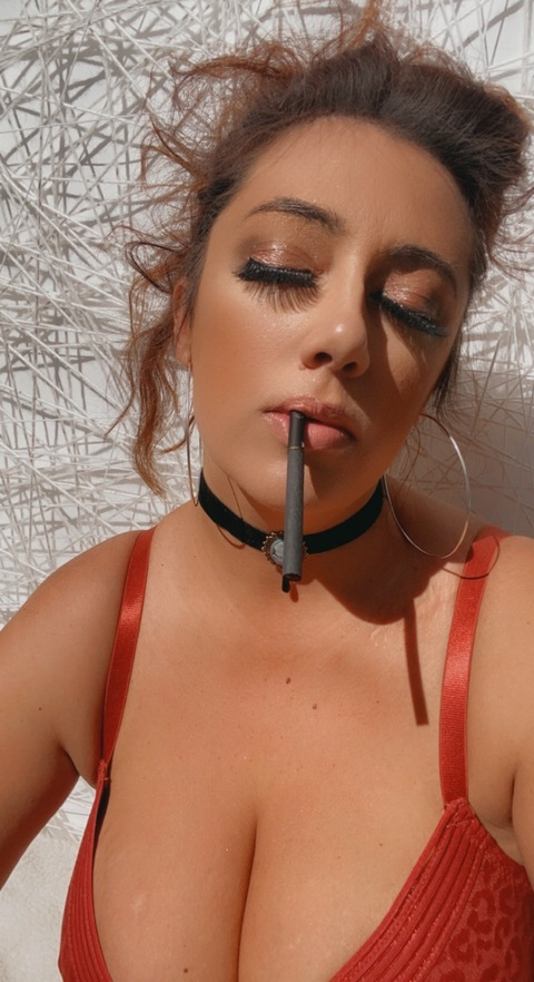 Get Free access to @smoking_hot_lizzie Leaked OnlyFans 

 picture 2