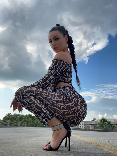@smokinghotgirl leaked Onlyfans videos and photos for free 

 picture 2
