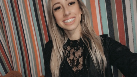 Download smollymolly OnlyFans content for free 

 picture 2