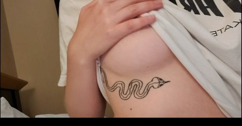 smutviper OnlyFans Leaked 

 picture 2