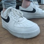 View sneakerboyvids (Sneakerboyvids) OnlyFans 15 Photos and 6 Videos gallery 

 picture 1