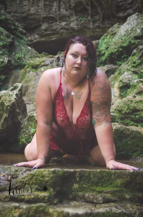@sneakymimixoxo leaks Onlyfans gallery for free 

 picture 2