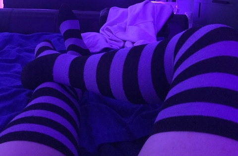 View sniffnuts OnlyFans content for free 

 picture 2