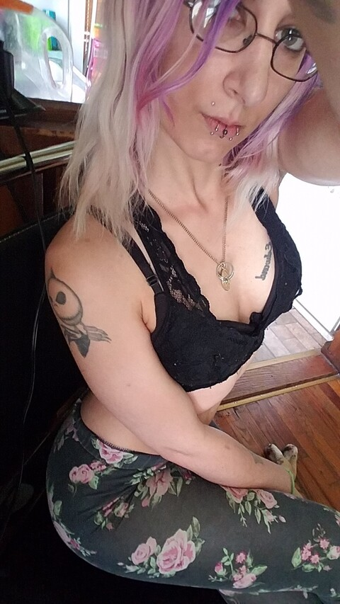 snobunni420 OnlyFans Leaked (0 Photos and 0 Videos) 

 picture 2