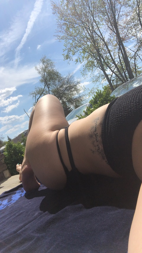 snowbaby131 (Snow❄️) OnlyFans content 

 picture 2