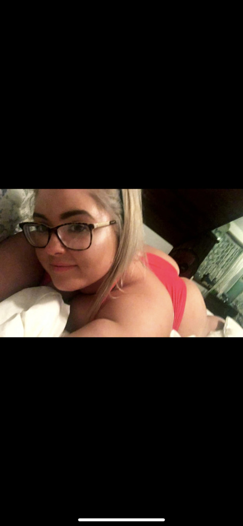 View Snowbeauty (snowbeauty) OnlyFans 55 Photos and 10 Videos gallery 

 picture 2