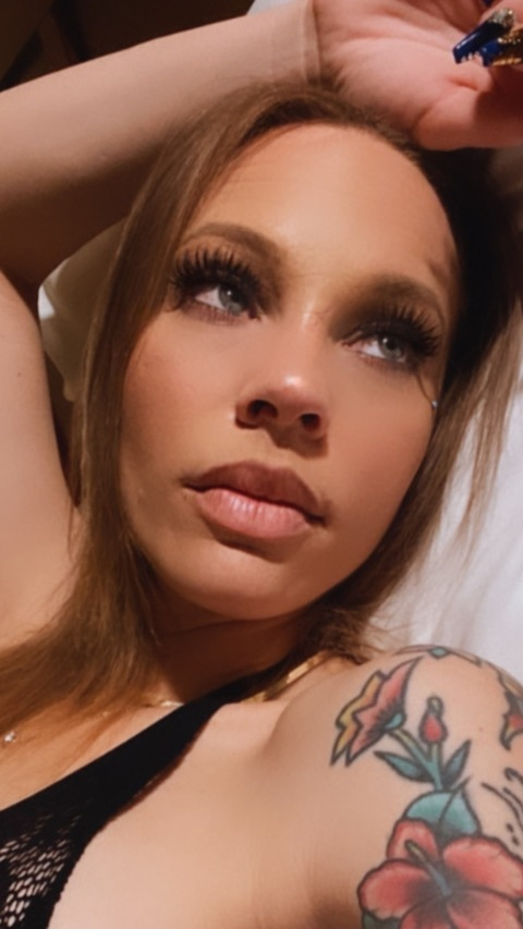 View Snowglow💎 (snowglow) OnlyFans 1 Photos and 0 Videos for free 

 picture 2